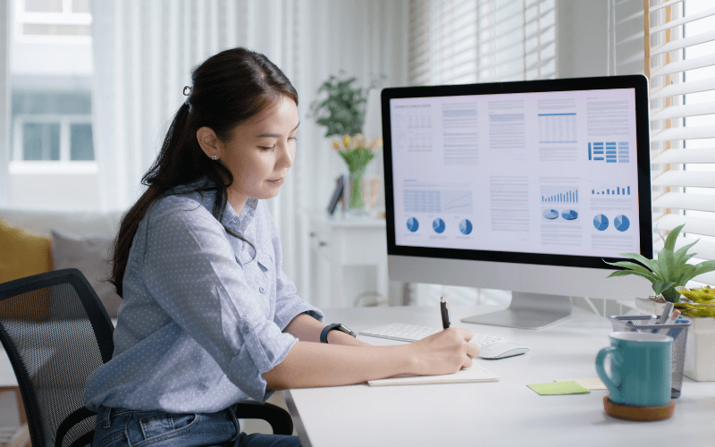 Person working on employee retention plan