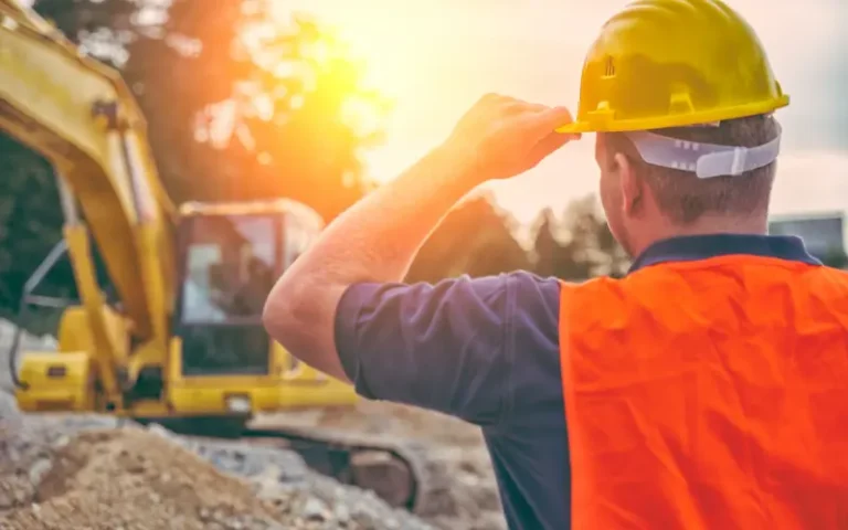 Summer Safety Tips for the Workplace